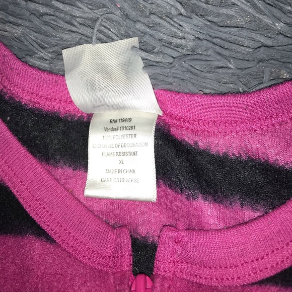 💕☠️adorable EUC monster high onesie footie pjs - Picture 7 of 7